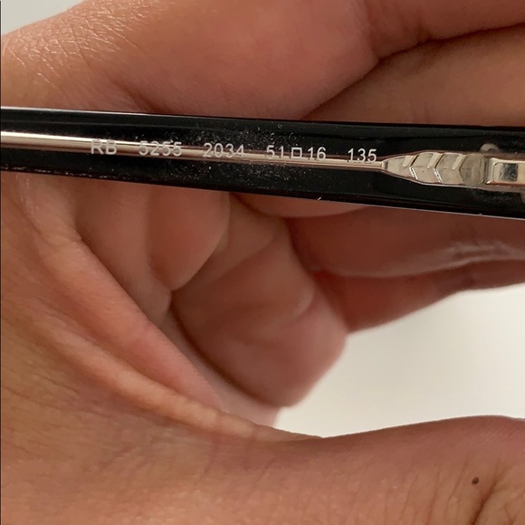 Glasses - Picture 2 of 2